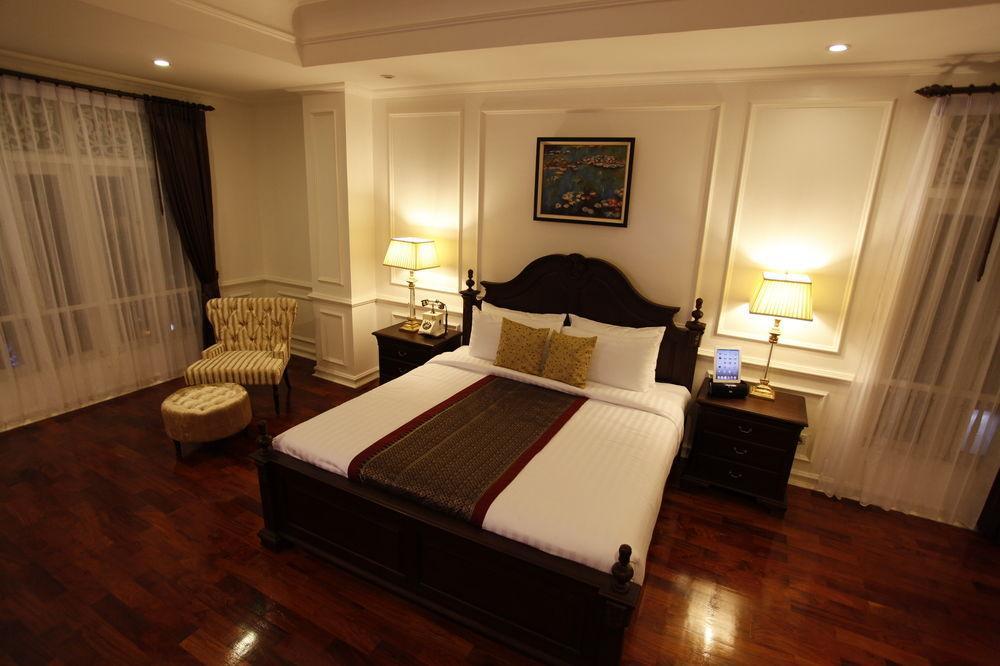 Dhavara Boutique Hotel Вьентьян Экстерьер фото