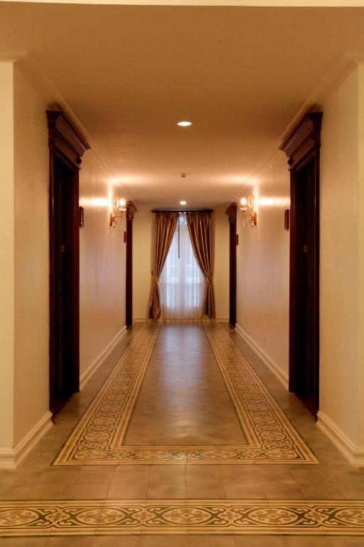 Dhavara Boutique Hotel Вьентьян Экстерьер фото