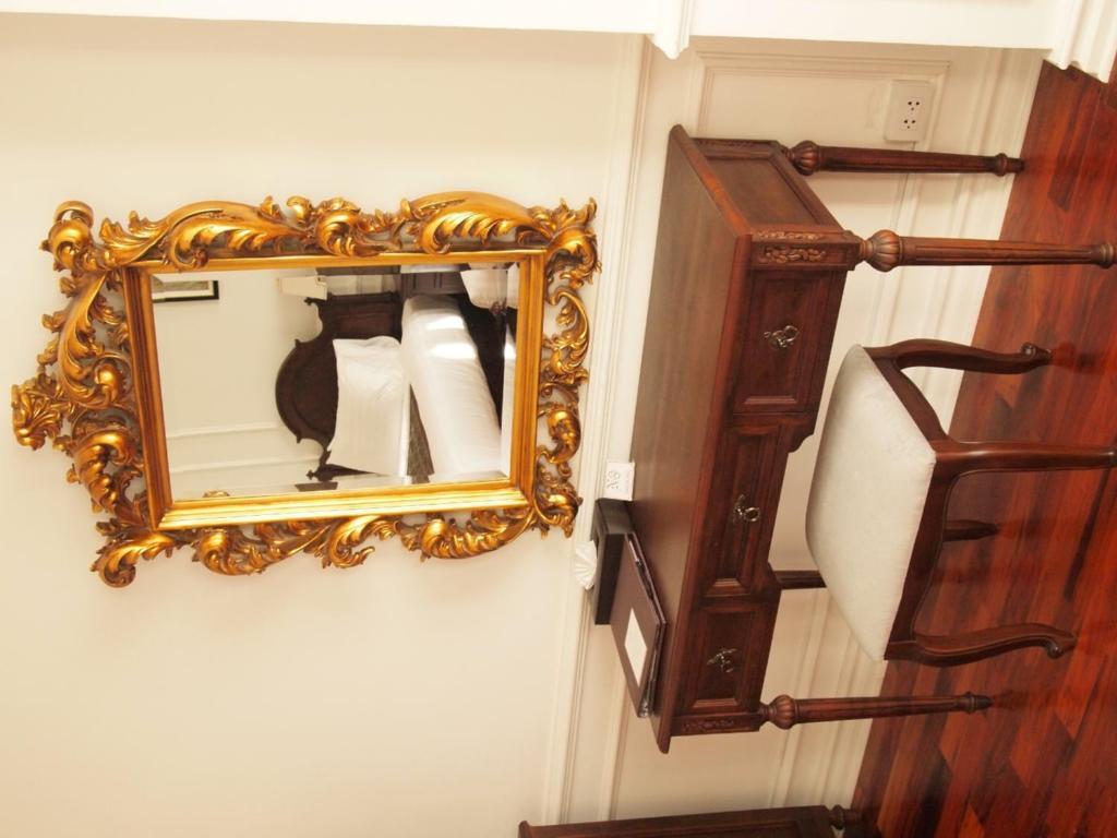 Dhavara Boutique Hotel Вьентьян Номер фото