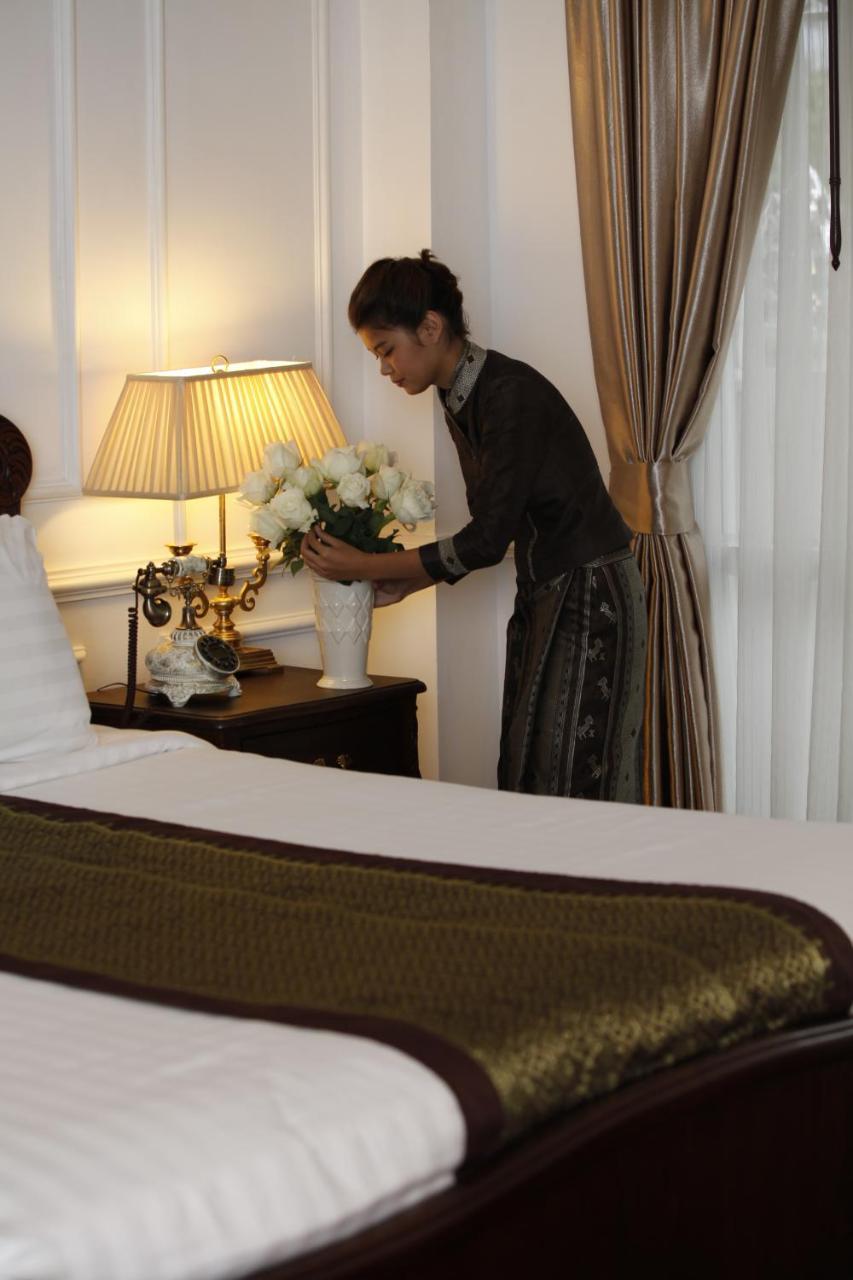 Dhavara Boutique Hotel Вьентьян Экстерьер фото