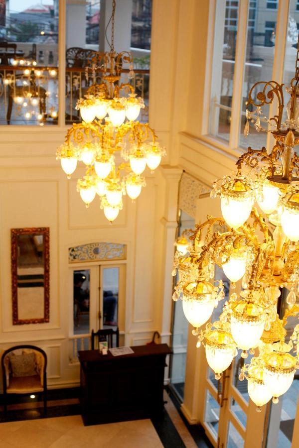 Dhavara Boutique Hotel Вьентьян Экстерьер фото